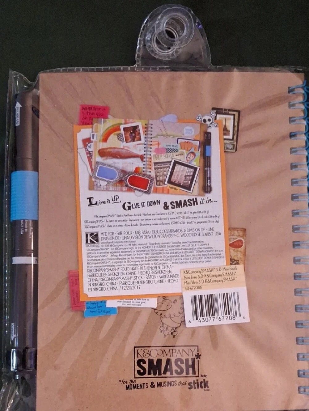K&Company 3D Smashbook Mini With Glue Pen And 3D Glasses.